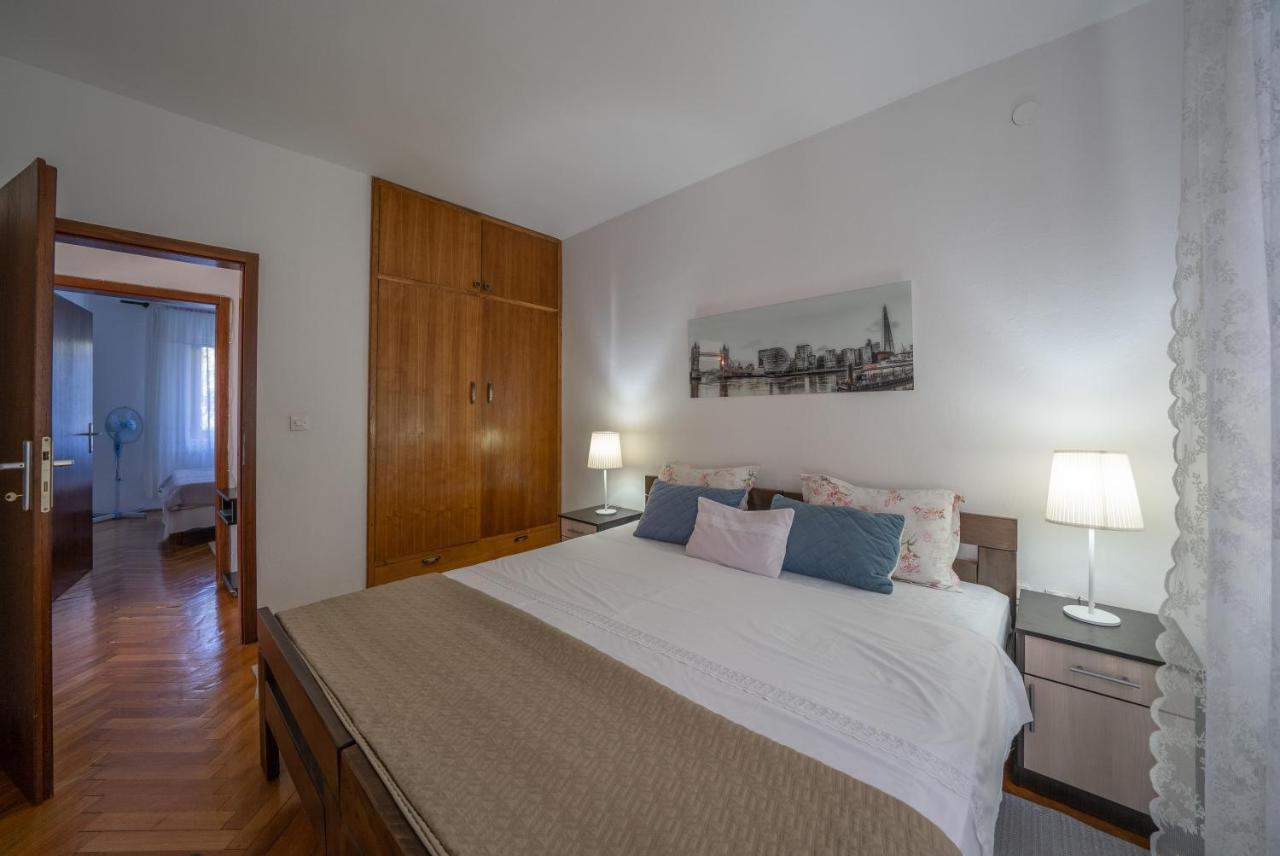 Aneta Apartments Risan Ngoại thất bức ảnh