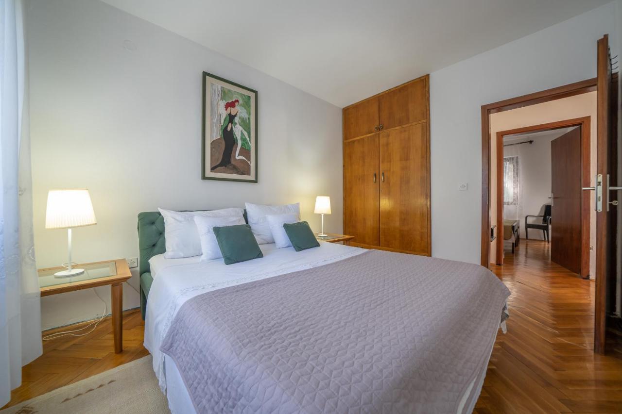 Aneta Apartments Risan Ngoại thất bức ảnh